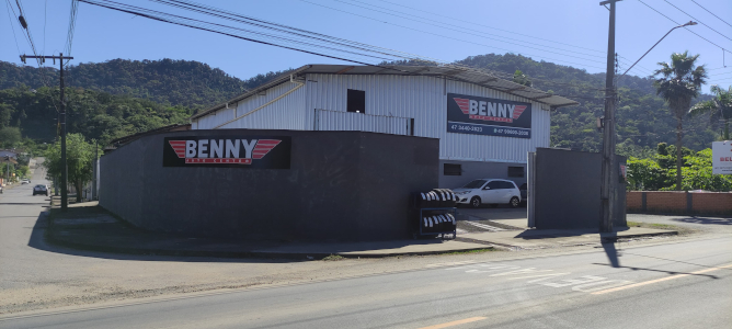 Fachada do Benny Auto Center